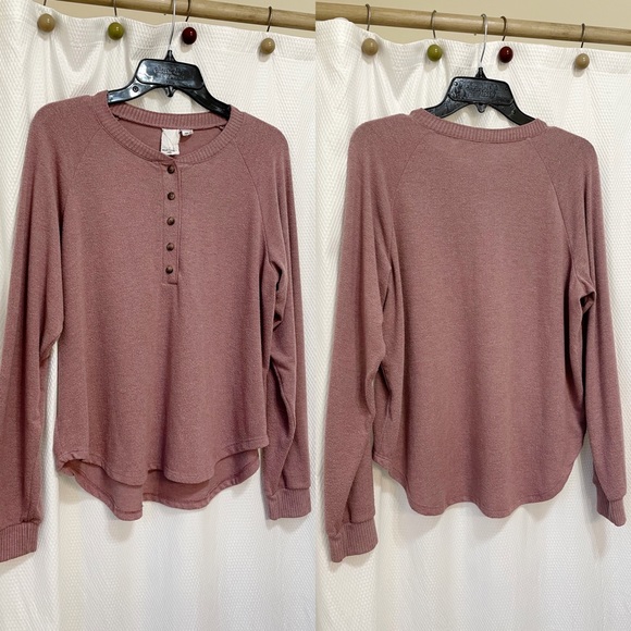 Project Social T Cozy Knit Quarter Button Lounge Henley Top Size Medium - Picture 2 of 9